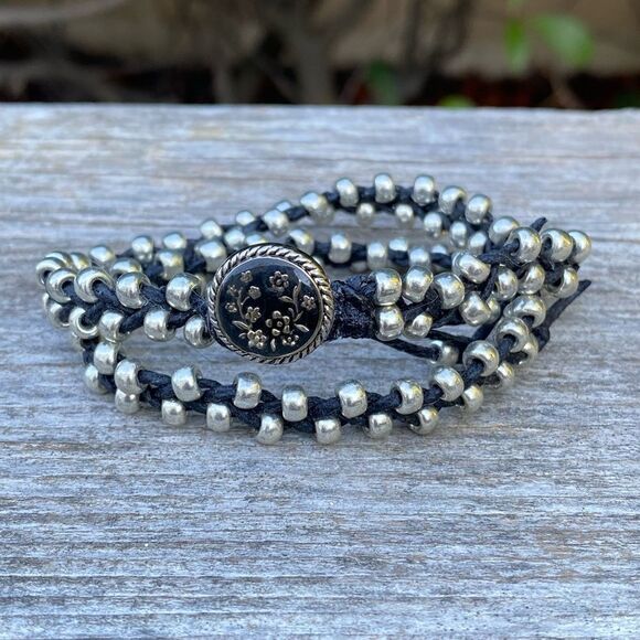 New Hand Made Western Black & Silver Circle Boot Charm or Double Wrap Bracelet - Picture 9 of 10